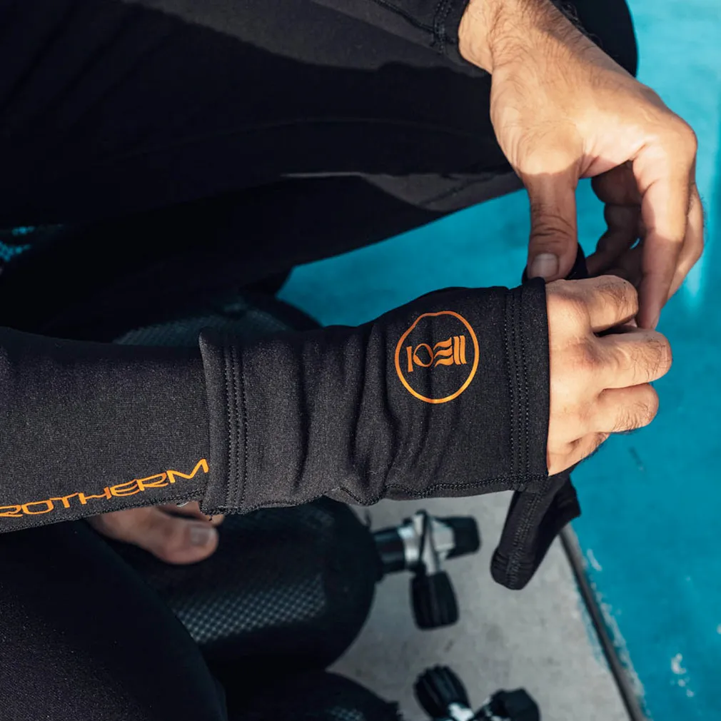 Fourth Element Xerotherm Wrist Warmers - Image 3